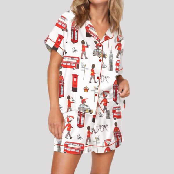 London Print Satin Pajama Set1