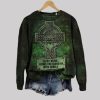 St Patrick's Day In My Veins Flows The Blood Of Irish Rebels Cross Print Sweatshirt